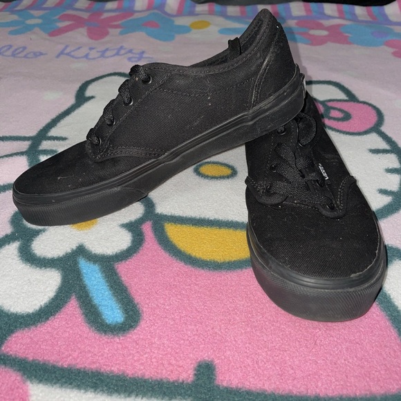 black vans - Picture 2 of 3